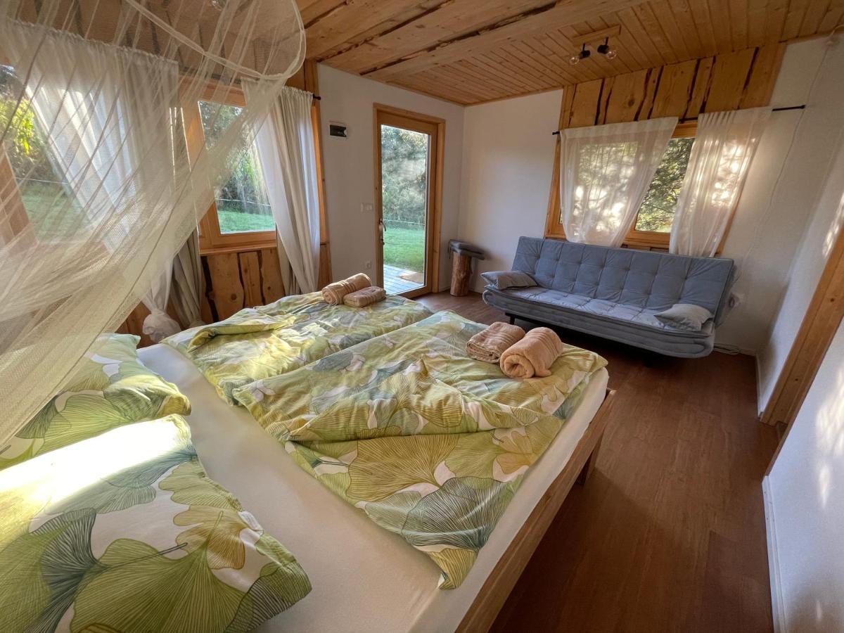 Boutique Glamping Divja Divine Villa Zgornja Korena Buitenkant foto