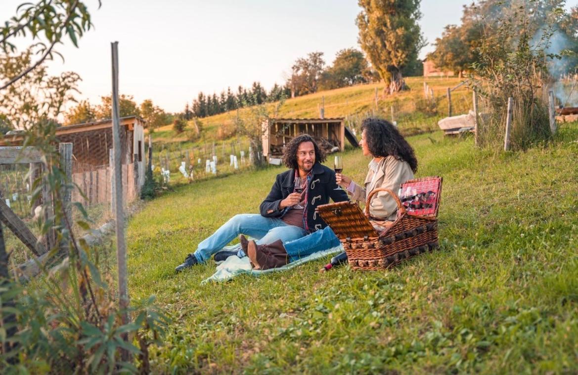 Boutique Glamping Divja Divine Villa Zgornja Korena Buitenkant foto